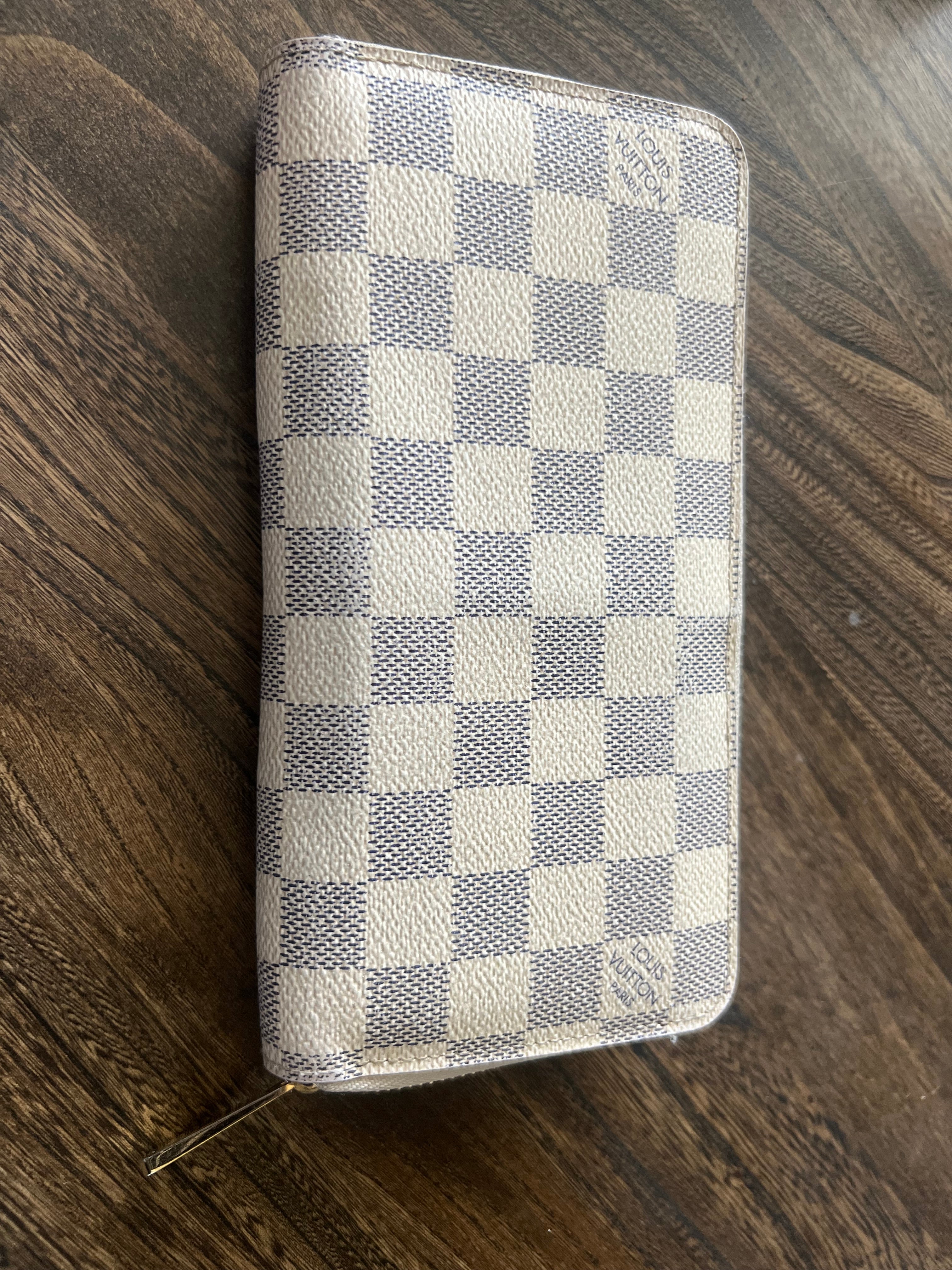 Louis Vuitton Damier Azur Zippy Wallet