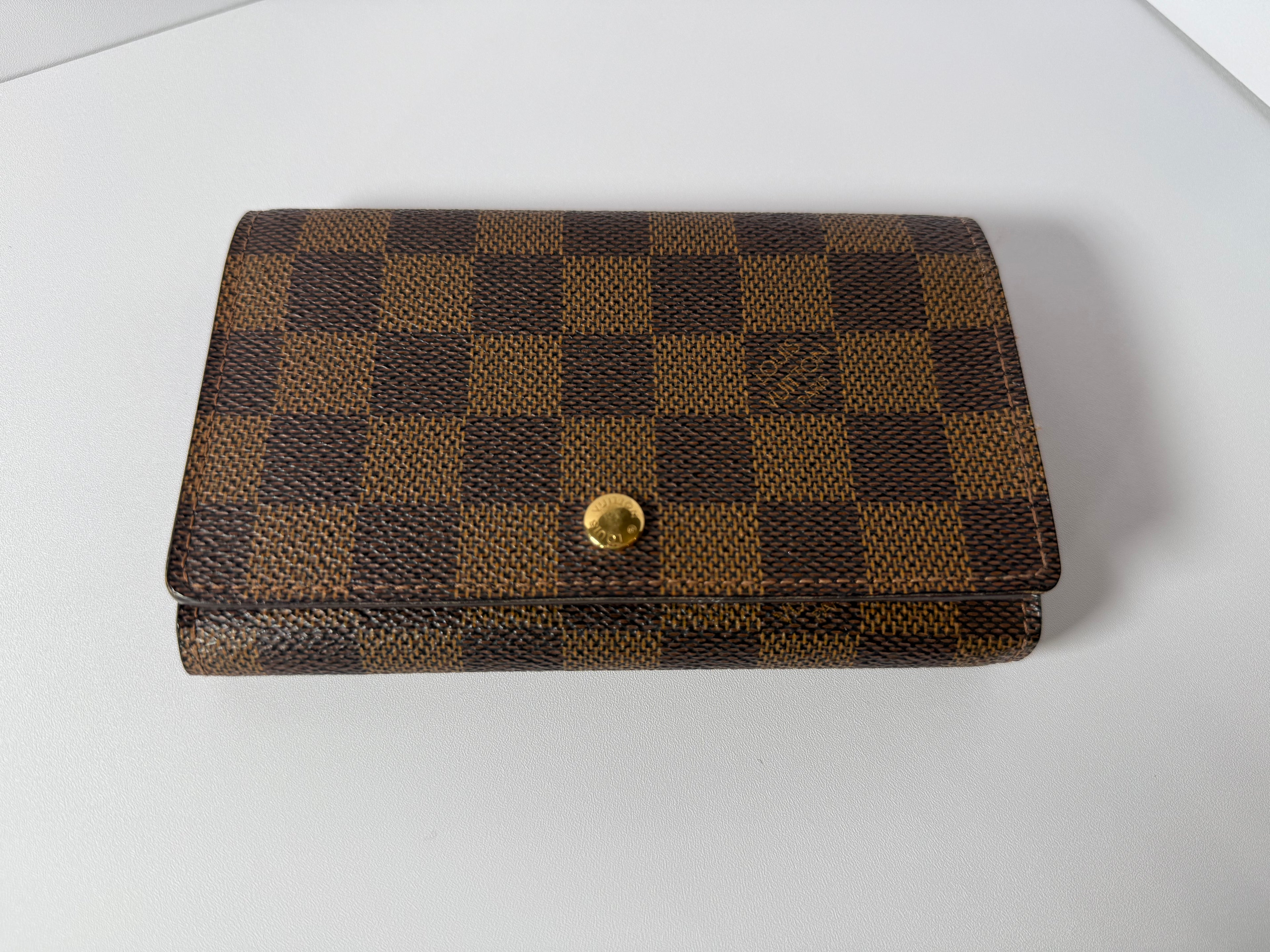 Louis Vuitton Damier Ebene Porte Monnaie Billets Trésor Bifold Wallet