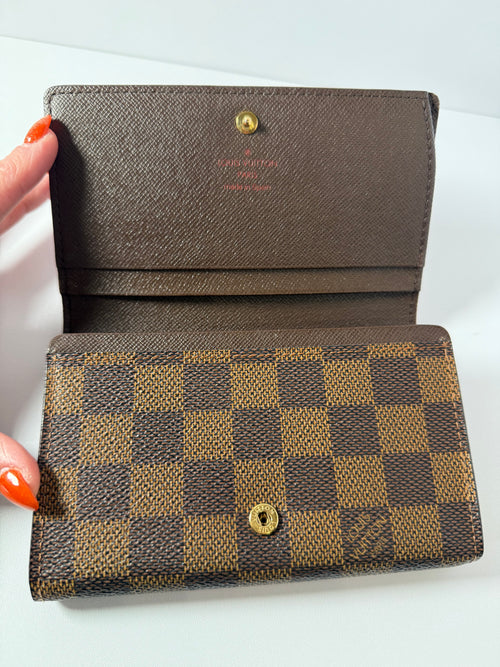 Louis Vuitton Damier Ebene Porte Monnaie Billets Trésor Bifold Wallet